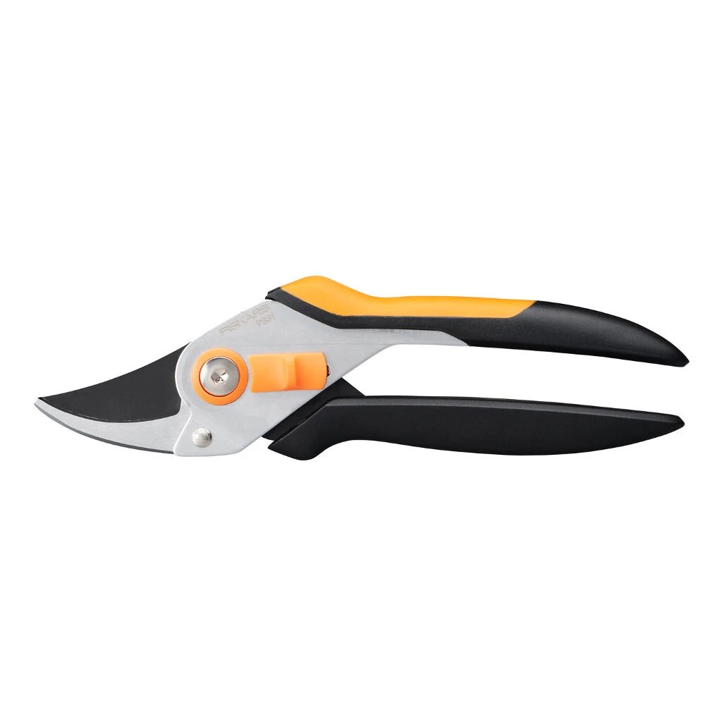 Fiskars Solid Metal Snoeischaar Bypass P331 1 Fiskars Solid Metal Snoeischaar Bypass P331