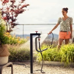 Gardena Liano™ Slanghouder Tapfix -Aanbiedingen Bloei Tuin Winkel gardena liano slanghouder tapfix 1024x683 620bd3cb6ece7 l